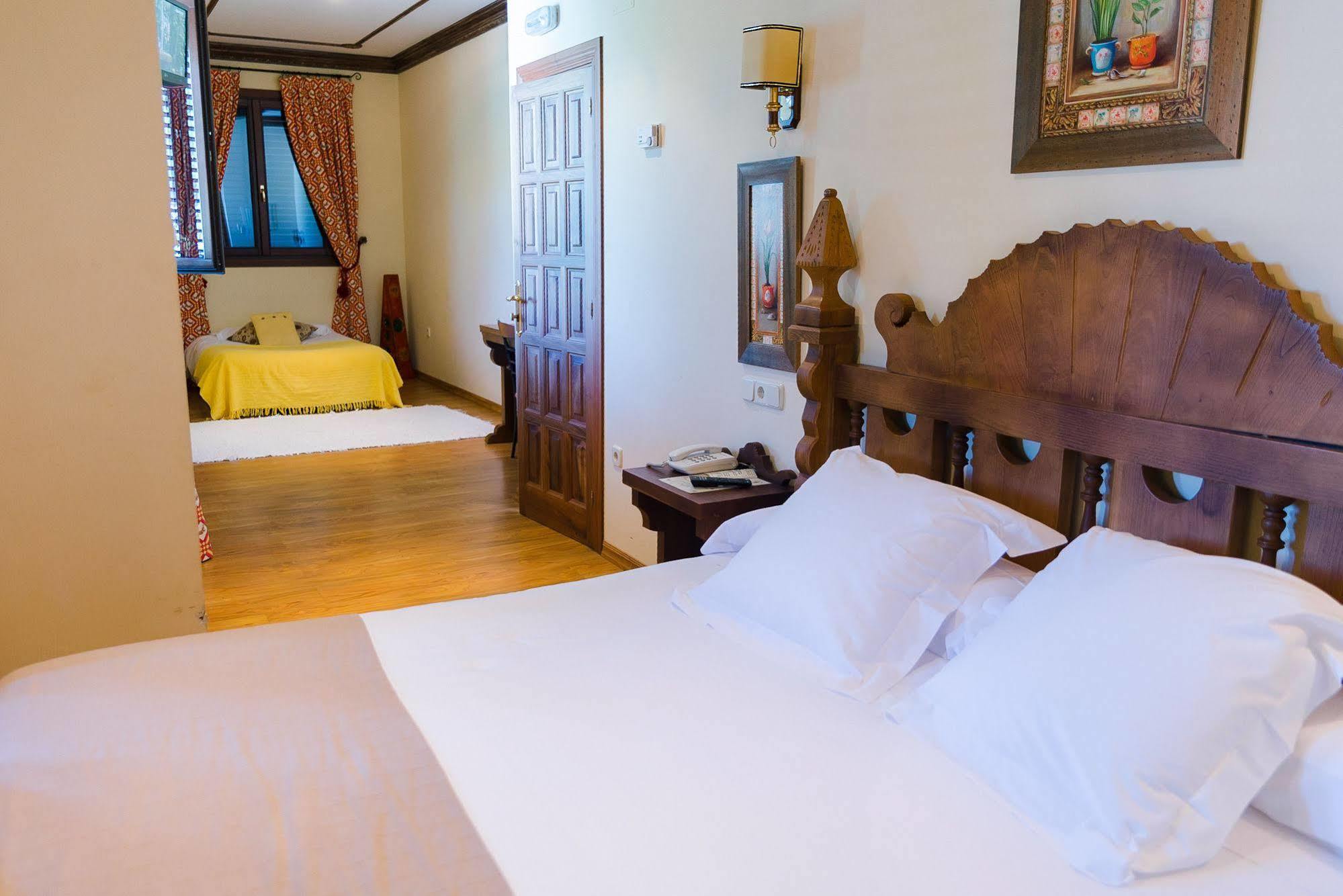 Villamartín Complejo Hostelero Paladium מראה חיצוני תמונה